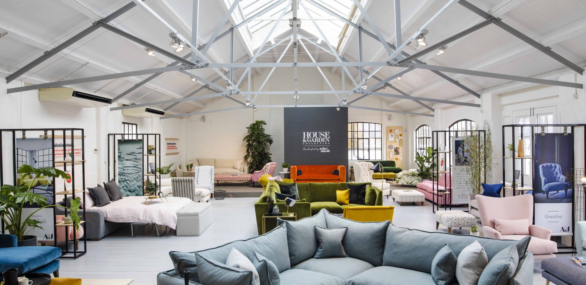 ARLO & JACOB Showroom